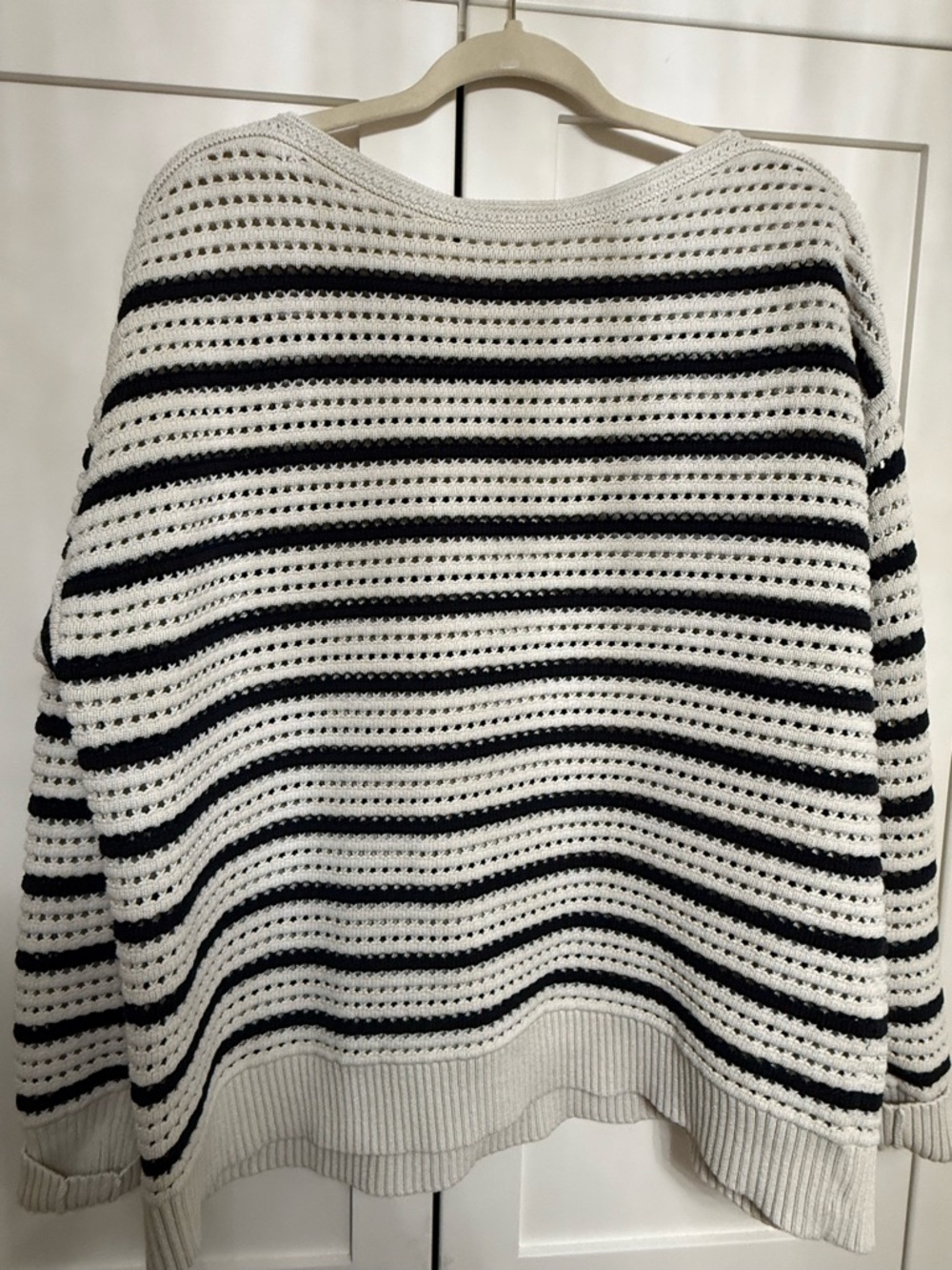 lululemon womens cotton crochet Sweater - Ivory & Black
